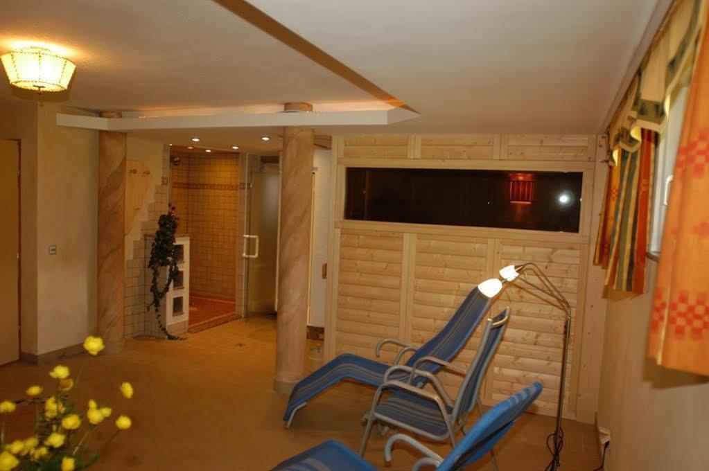 Haus Katharina, Summercard Included Kaprun Exteriér fotografie